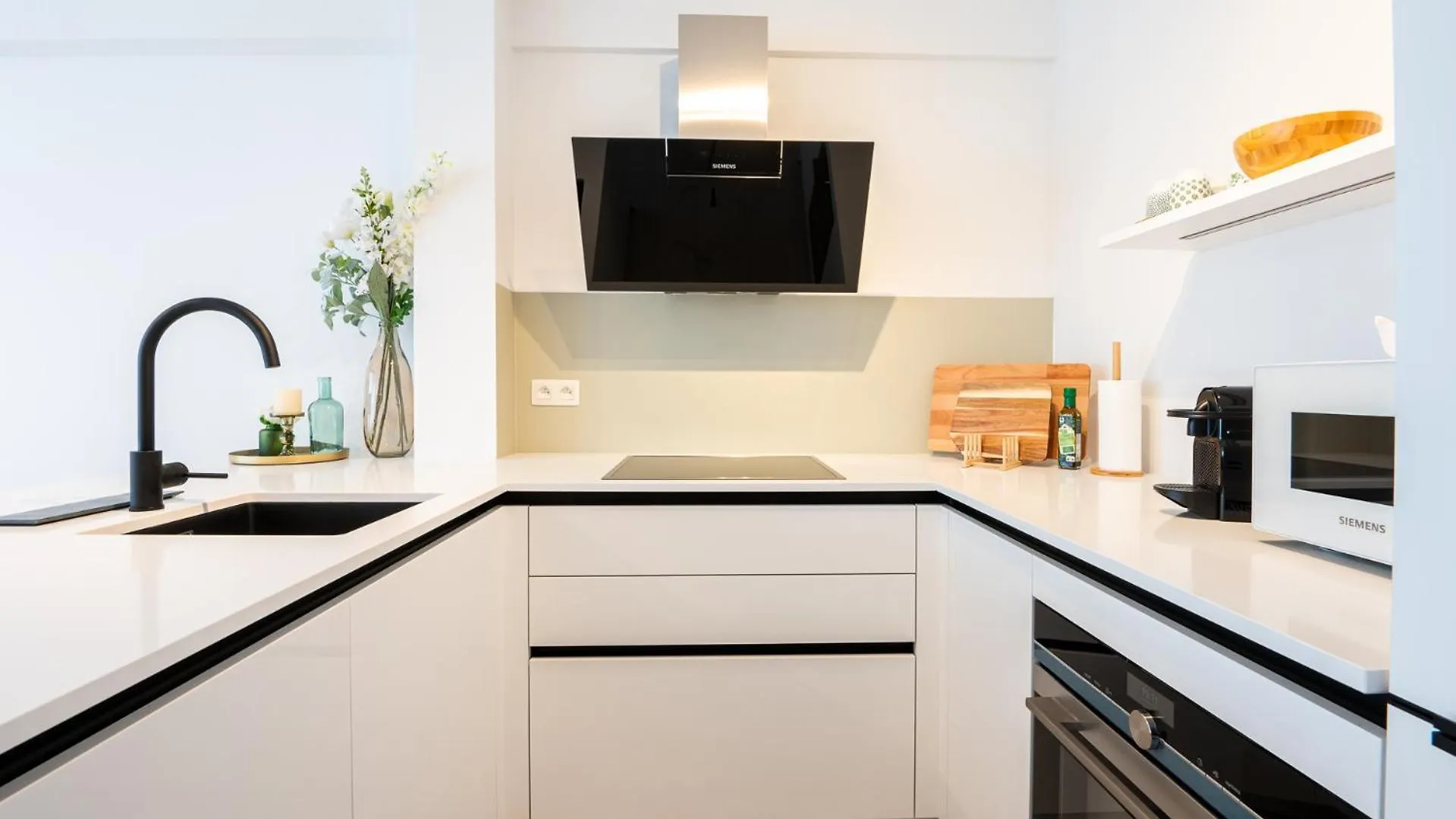 Wonderful And Fully Equipped Apartment Ostende